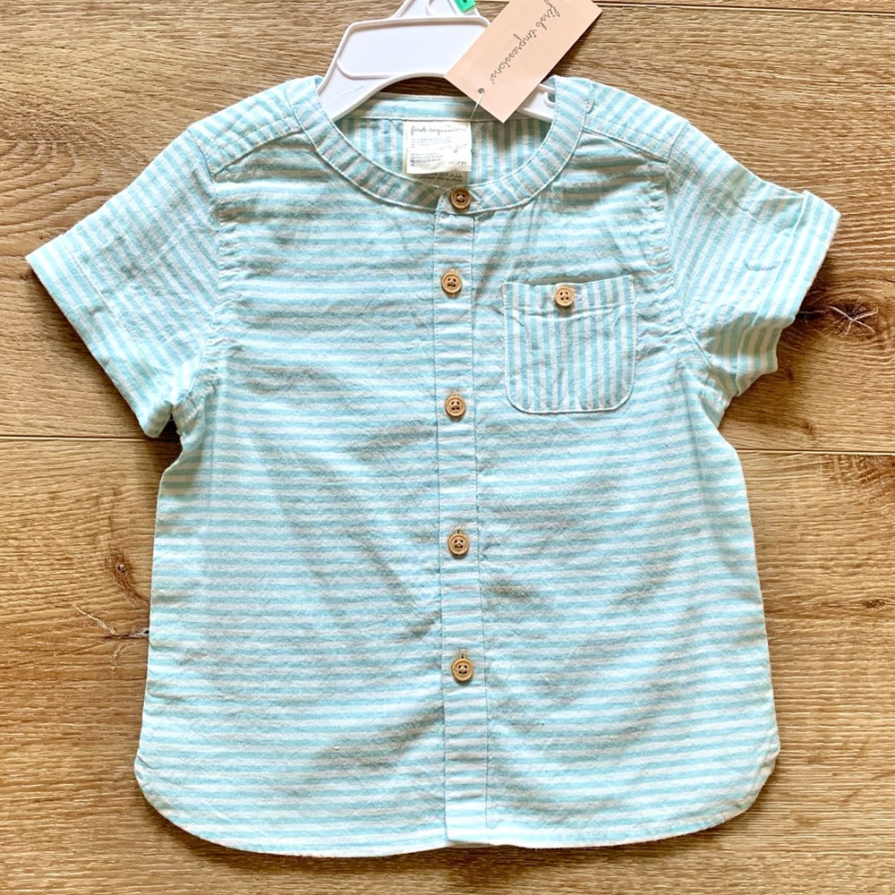 NWT Baby Toddler Boy 18 month button down linen blue and white striped shirt